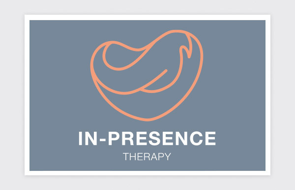 Logotipo In-Presence Therapy negativo 1